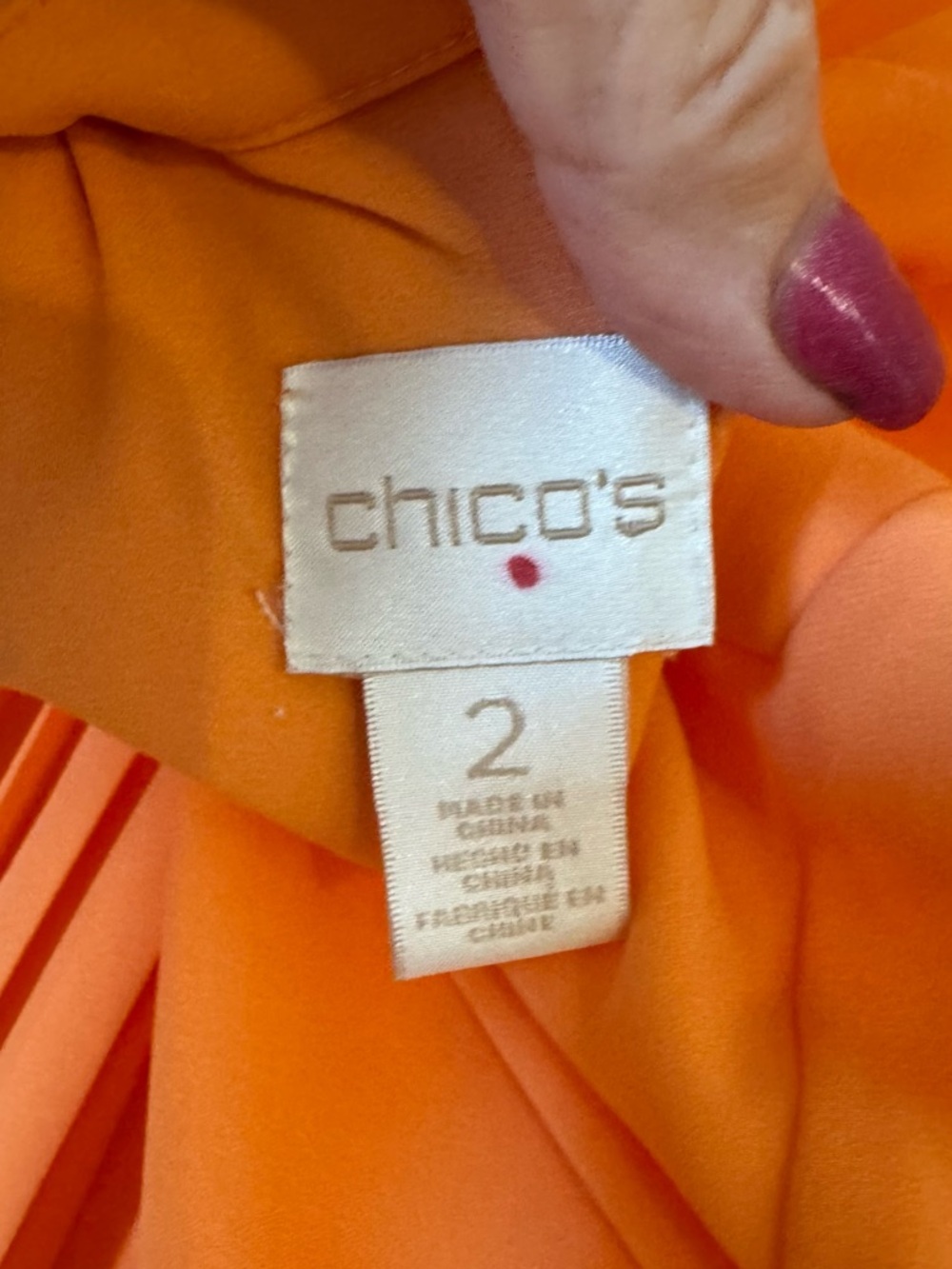 GORGEOUS Chico's Split-Neck Top with Lace Detail    MEDIUM/LARGE    #13 - Picture 9 of 9